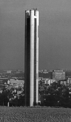 Věž Děvín 1977, Praha